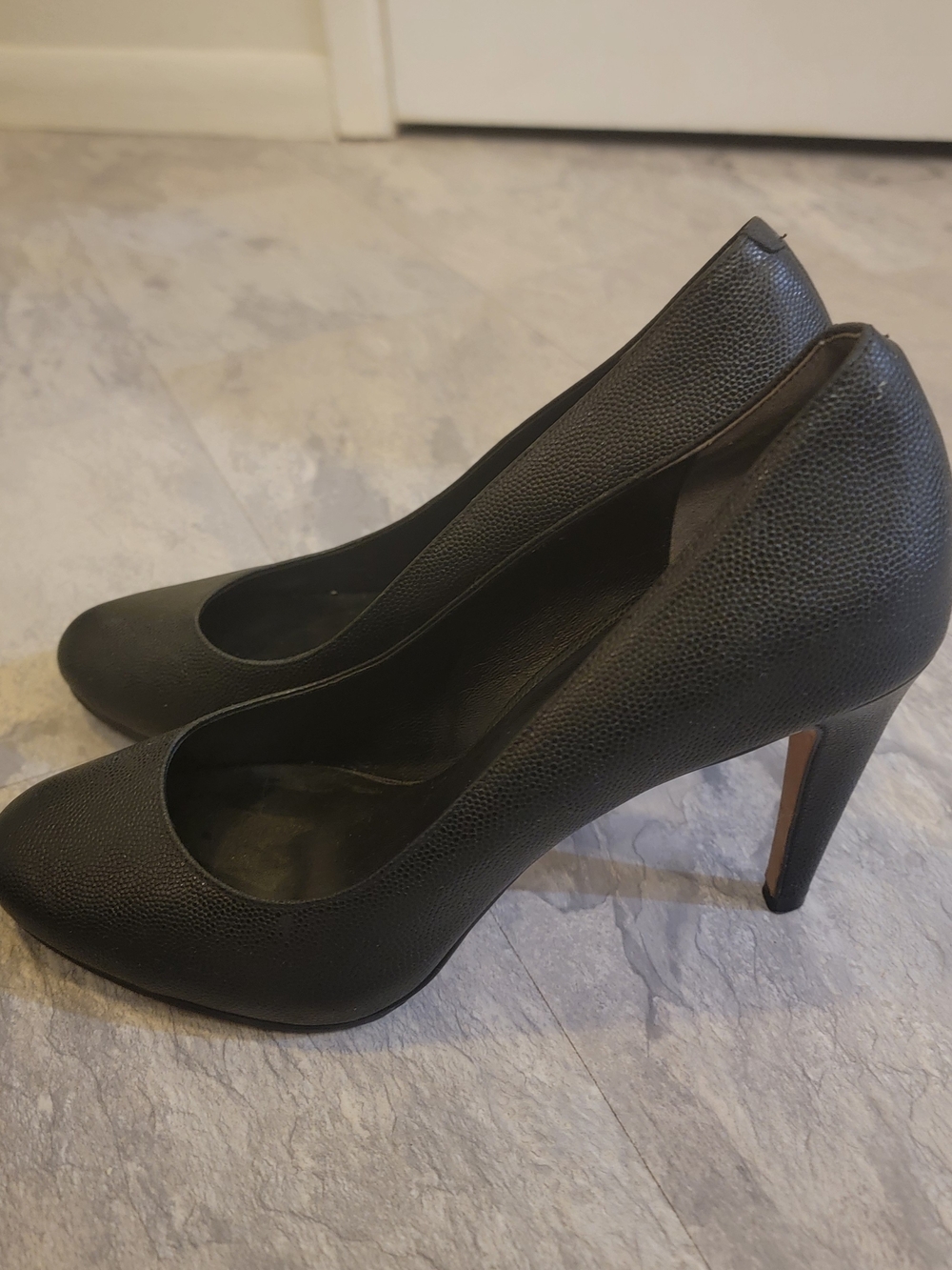 Cole Haan 8.5 B Classic Black Women's High Heel Pumps